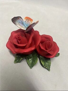 Classic Treasures Porcelain Collectable Red Roses with Butterfly